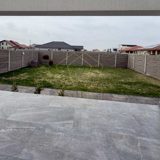 Com 0 | Duplex superb cu 5 camere despartit prin garaj | Dumbravita - 16