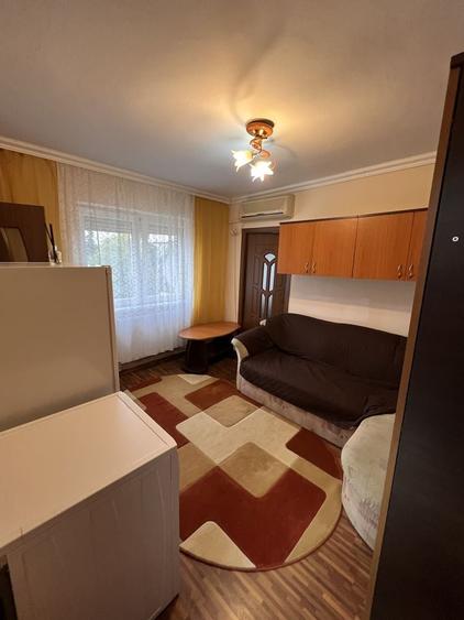 Apartament cu 2 camere nedecomandat în Central