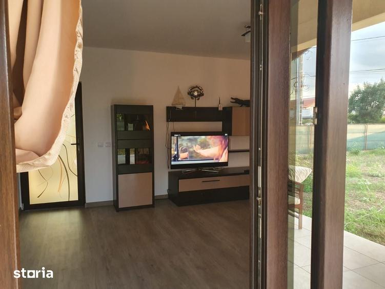 Casă cu 5 camere cu Teren 670 Mp în Mihai Eminescu