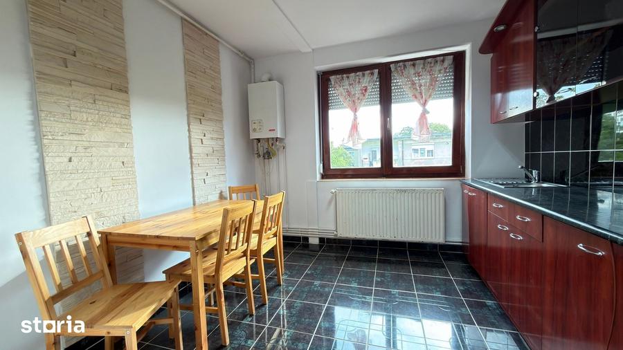 Apartament cu 2 camere semidecomandat în Central
