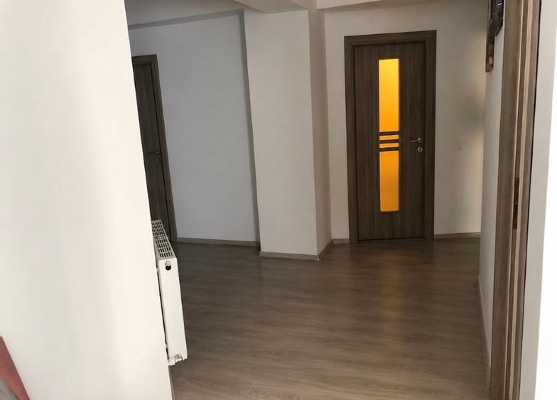 Apartament cu 3 camere decomandat, mobilat în Bucureștii Noi