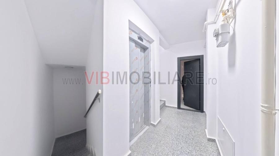 Apartament cu 4 camere decomandat în Berceni