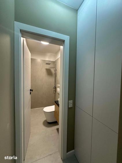 Apartament cu 3 camere în Micro 16