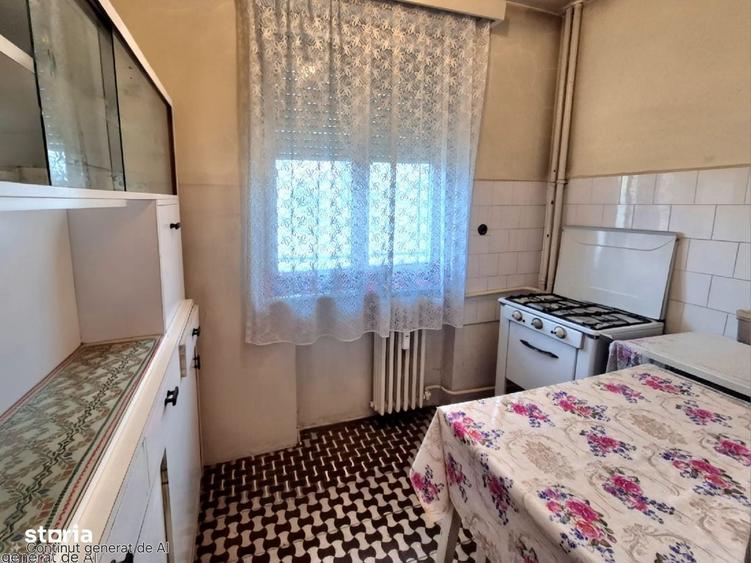 Garsonieră decomandată în Central