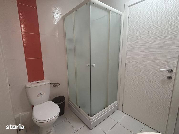 Apartament cu 3 camere decomandat în Theodor Pallady