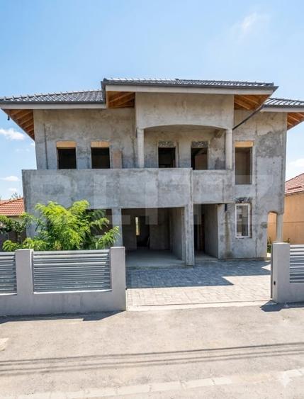 Proprietate de vanzare, 700 mp, zona Mehala - 2