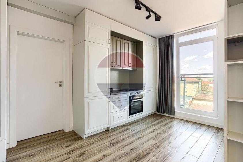 Apartament cu 2 camere de inchiriat la Arad Plaza + loc de parcare - 2