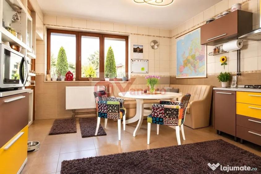 Casă cu 5 camere cu Teren 436 Mp în Micro 17