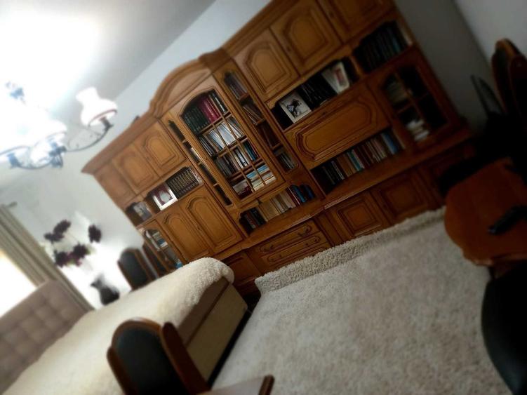 Apartament cu 3 camere decomandat în Burdujeni