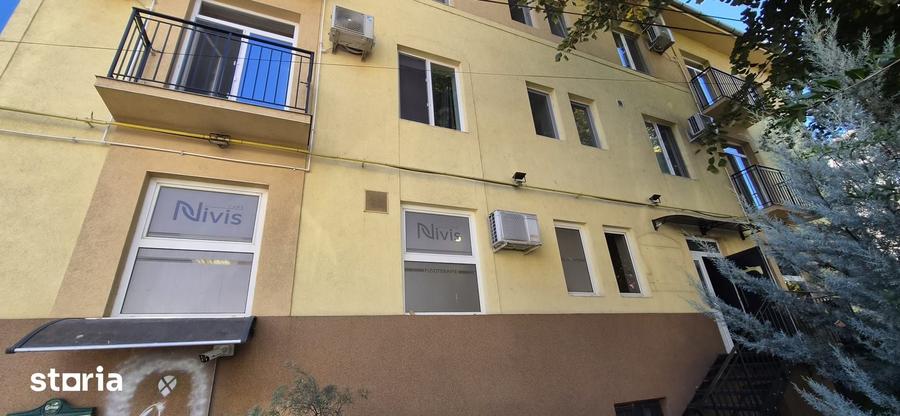 Spațiu comercial, de 80 mp, în Complex Studențesc