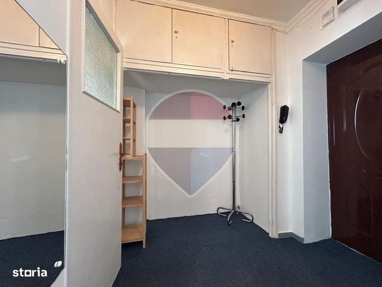 Apartament cu 2 camere semidecomandat în Muncii