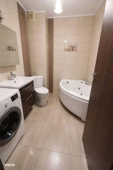 Apartament cu 3 camere, mobilat în Central