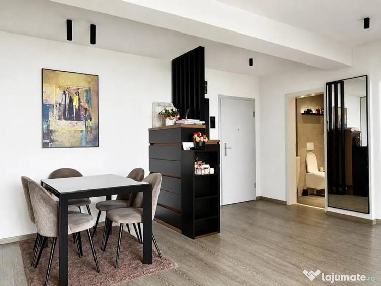 Apartament cu 2 camere decomandat în Tomis Plus
