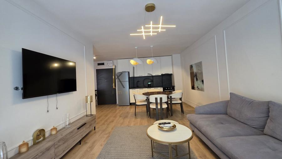 Apartament cu 3 camere semidecomandat, mobilat în Mărăști