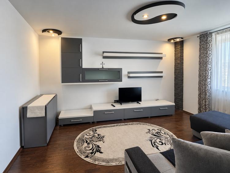 Apartament cu 2 camere decomandat în Precista