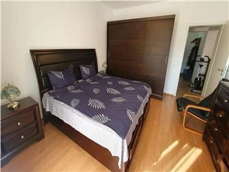 Apartament cu 2 camere decomandat în Tractorul