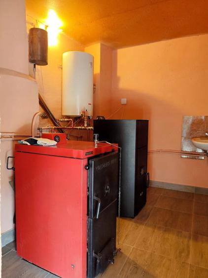 Casă cu 2 camere cu Teren 2826 Mp în Saca