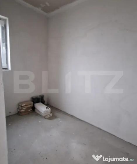 Casă cu 4 camere cu Teren 319 Mp în Stolna