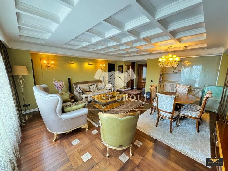 Apartament cu 3 camere decomandat, mobilat în Șoseaua Nordului