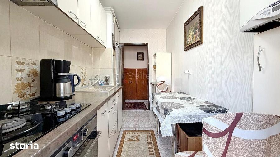 Apartament cu 3 camere, mobilat în Astra
