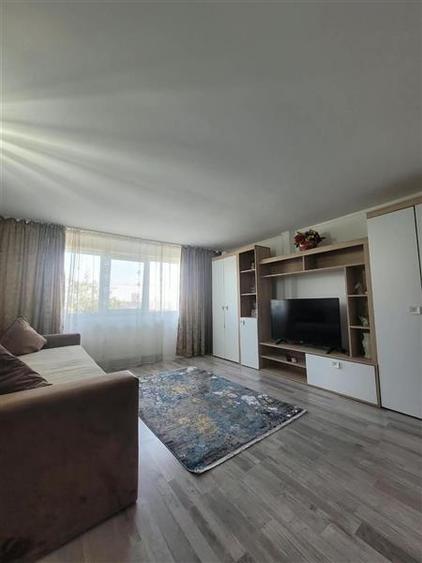 Apartament cu 2 camere decomandat, mobilat în Abator