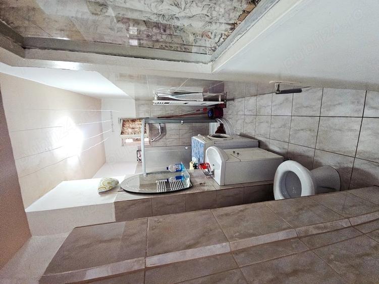 Garsonieră decomandată în Central
