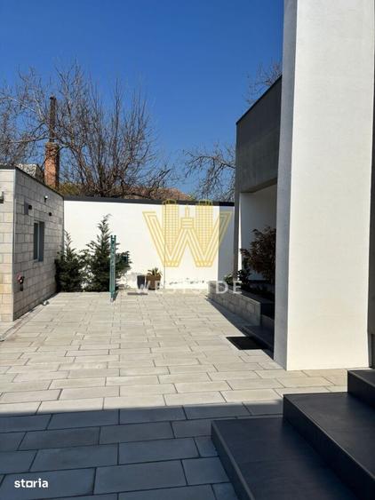 Vila impresionanta de vanzare, zona Lunei - 11