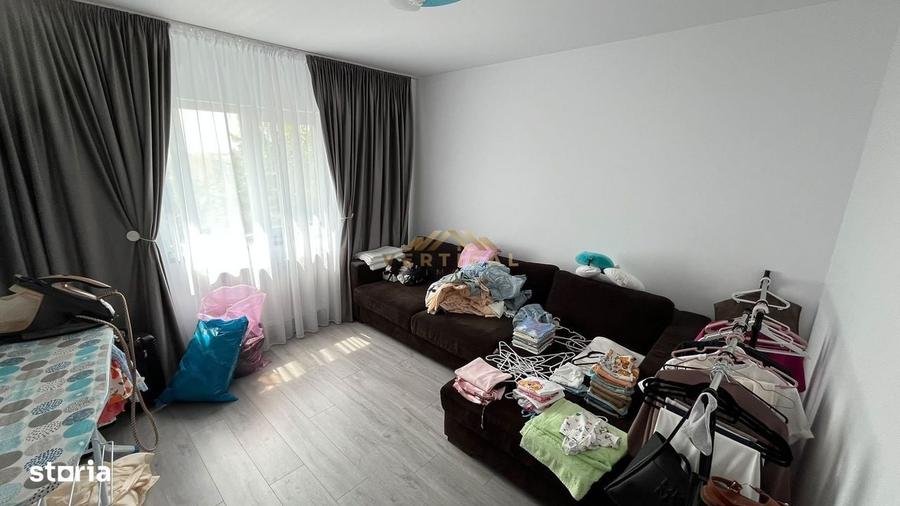 Casă cu 4 camere cu Teren 425 Mp în Vidra