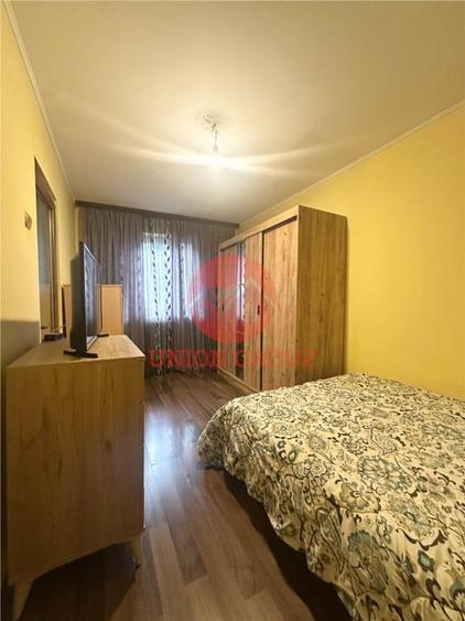 Apartament cu 2 camere semidecomandat în Casa de Cultură