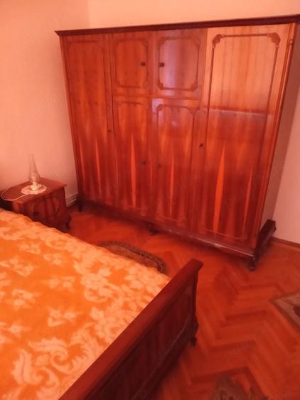 Apartament cu 2 camere semidecomandat în Podgoria