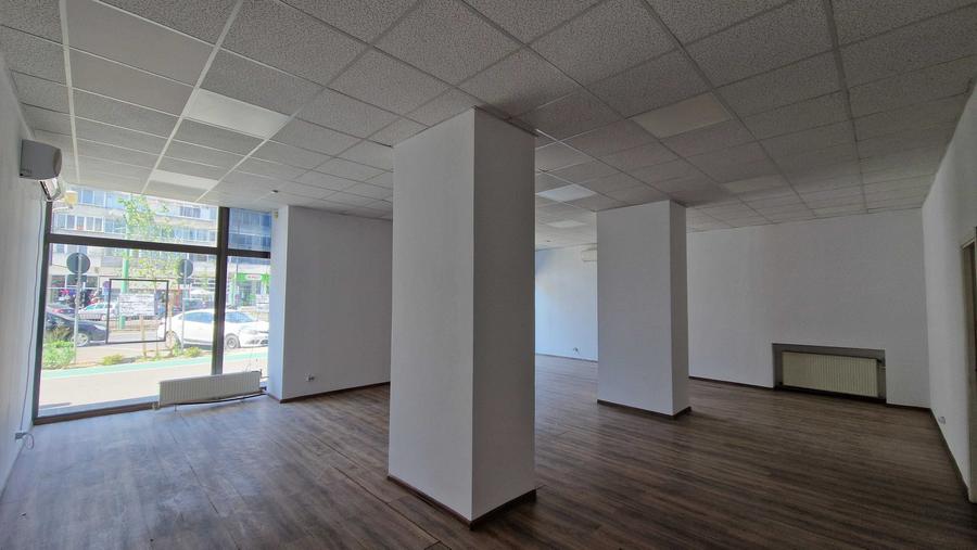 Spațiu comercial, de 124 mp, în Nord