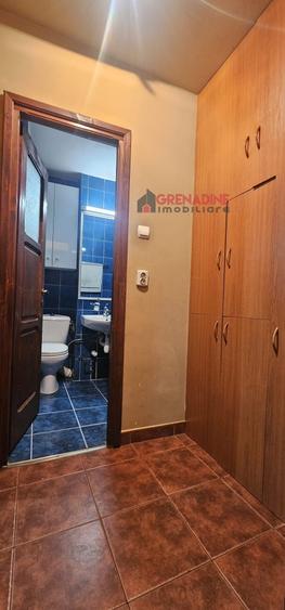 Apartament cu 2 camere semidecomandat în Florilor