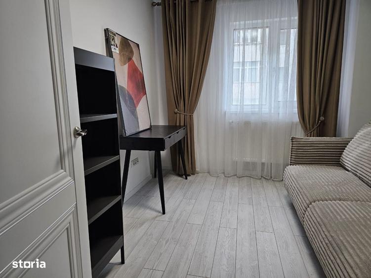 Apartament cu 4 camere în Păcurari