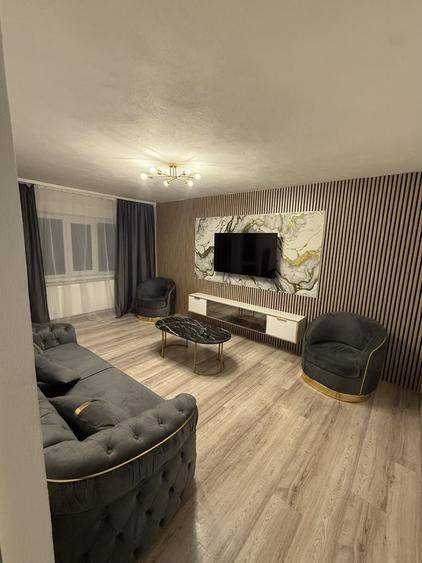 Apartament cu 2 camere decomandat în Rovine