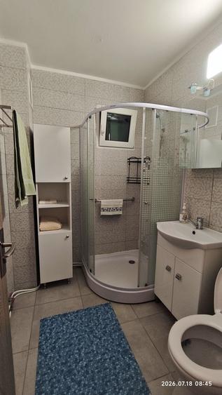Apartament cu 2 camere semidecomandat în Tătărași