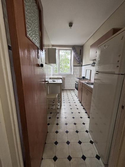 Apartament cu 2 camere decomandat în Berceni