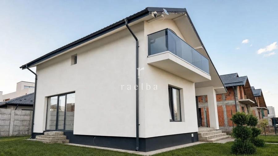 Casă individuală cu 4 camere cu Teren 300 Mp în Tunari