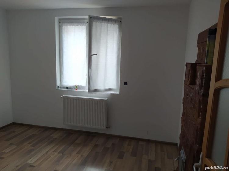 Apartament cu 2 camere decomandat în Târgu Neamț