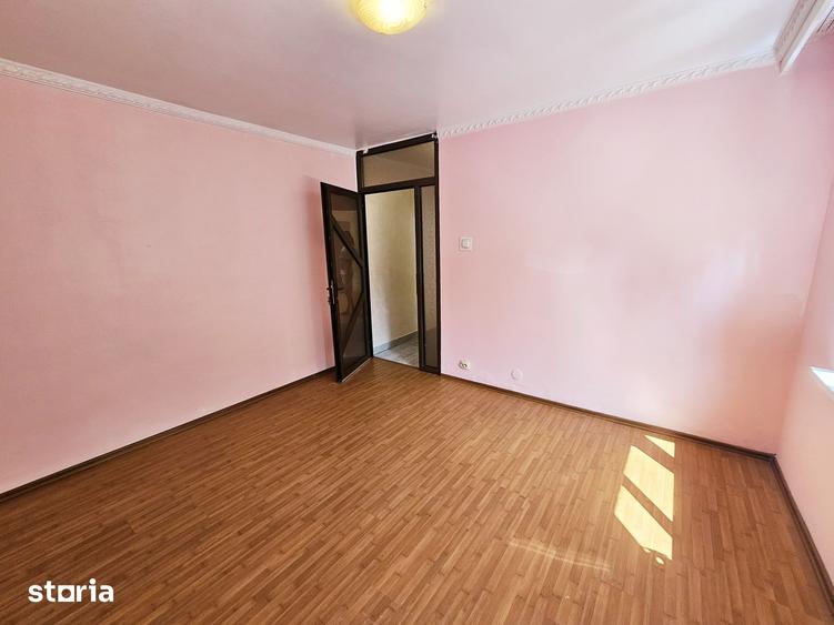 Apartament cu 2 camere semidecomandat în Vest