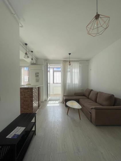 Apartament cu 2 camere decomandat în Militari
