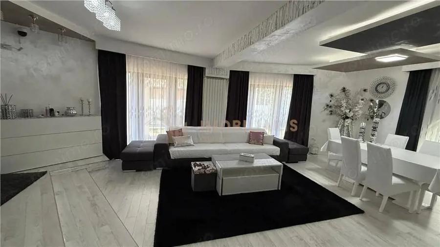 Apartament cu 2 camere decomandat în Independenței