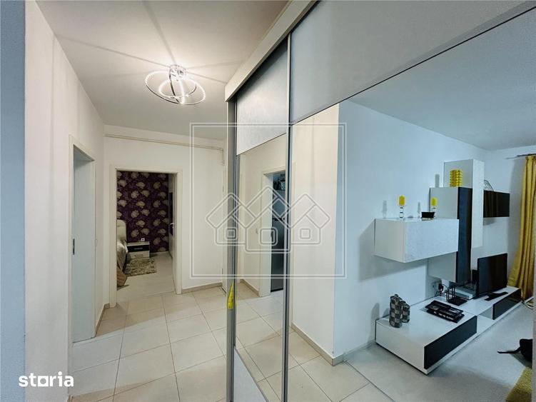 Apartament cu 2 camere decomandat în Șelimbăr