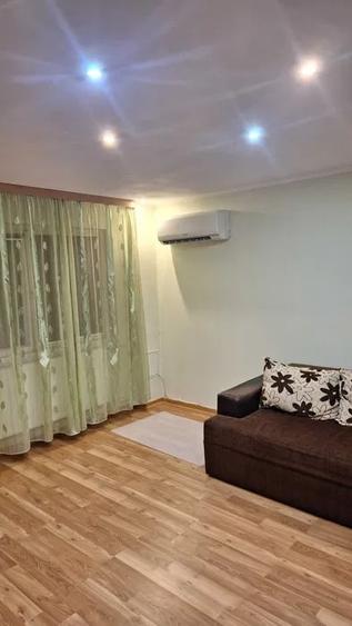 Apartament cu 2 camere decomandat, mobilat în Păcii