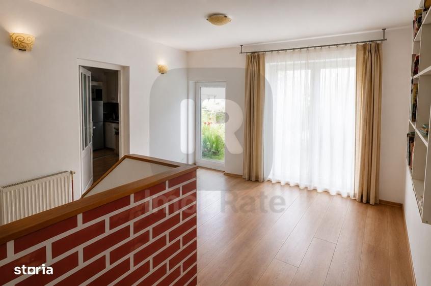 Casă cu 4 camere în Cheia
