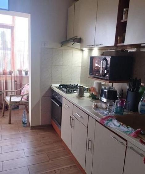 Apartament cu 2 camere decomandat, mobilat în Anda