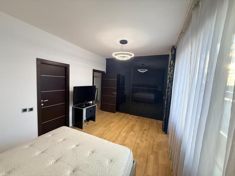 Apartament cu 3 camere decomandat, mobilat în Herăstrău