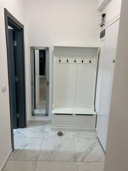 Apartament cu 2 camere decomandat în Exterior Vest