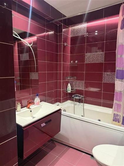Apartament cu 2 camere decomandat, mobilat în Ultracentral