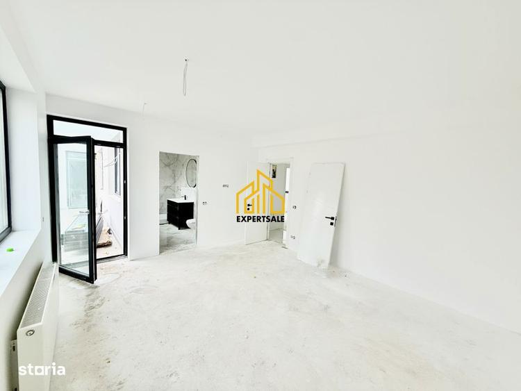Casă cu 3 camere cu Teren 1139.36 Mp în Central