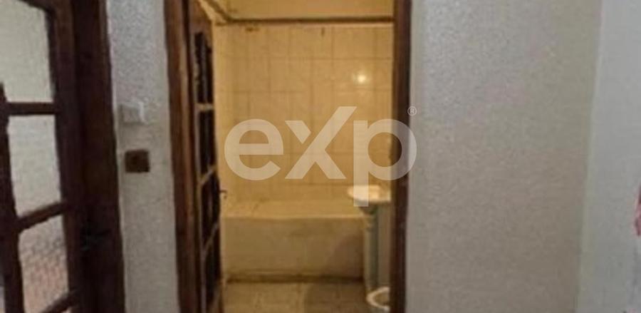 Apartament cu 2 camere semidecomandat în Micro 11